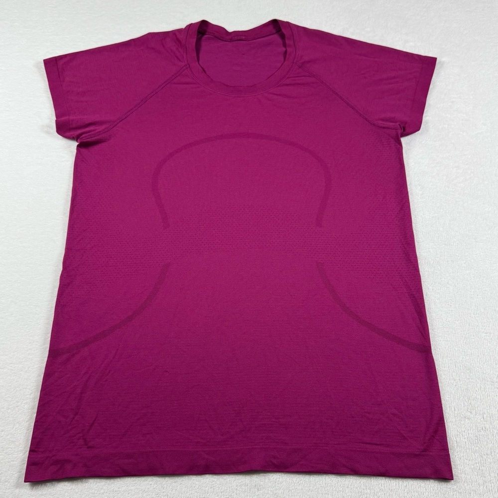 Lululemon Metal Vent Short Sleeve T Shirt Magenta Fucshia Pink